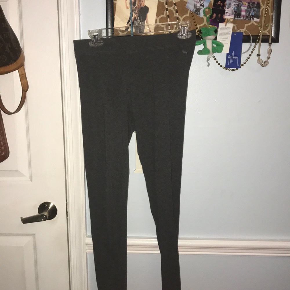 Victoria secrets pink leggings